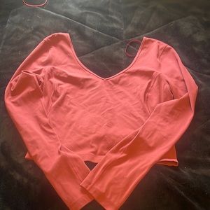 Lululemon align yoga, long sleeve shirt. Size 6, pink.
